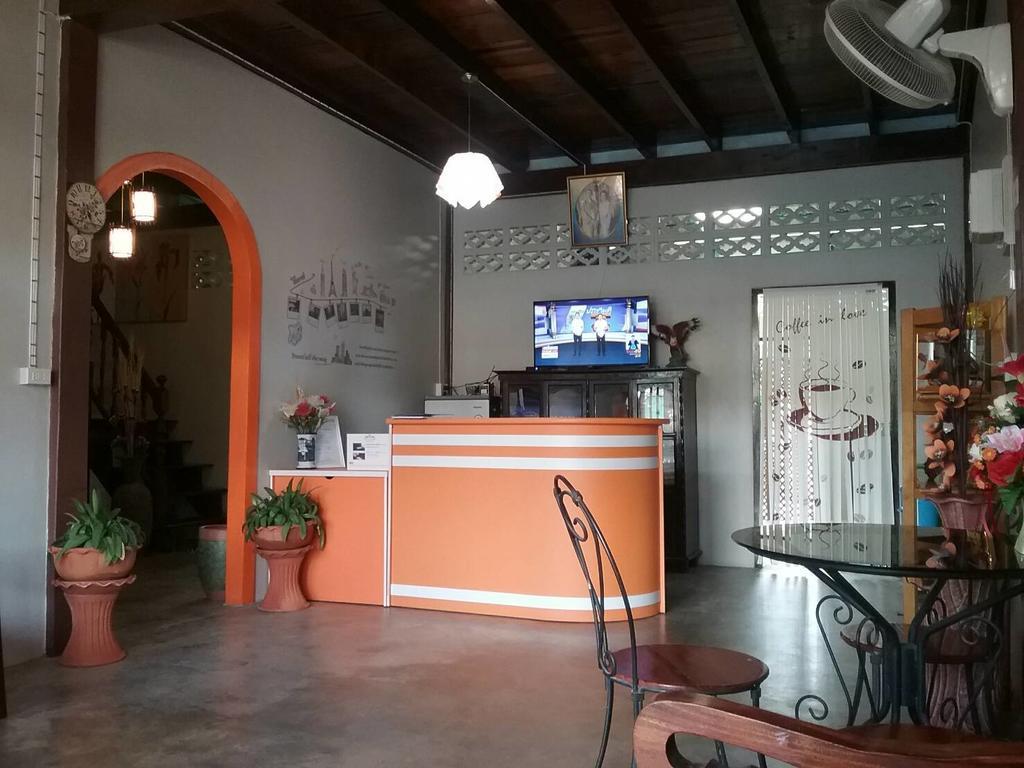 Sawang Guesthouse Ban Sawang Yai Екстериор снимка