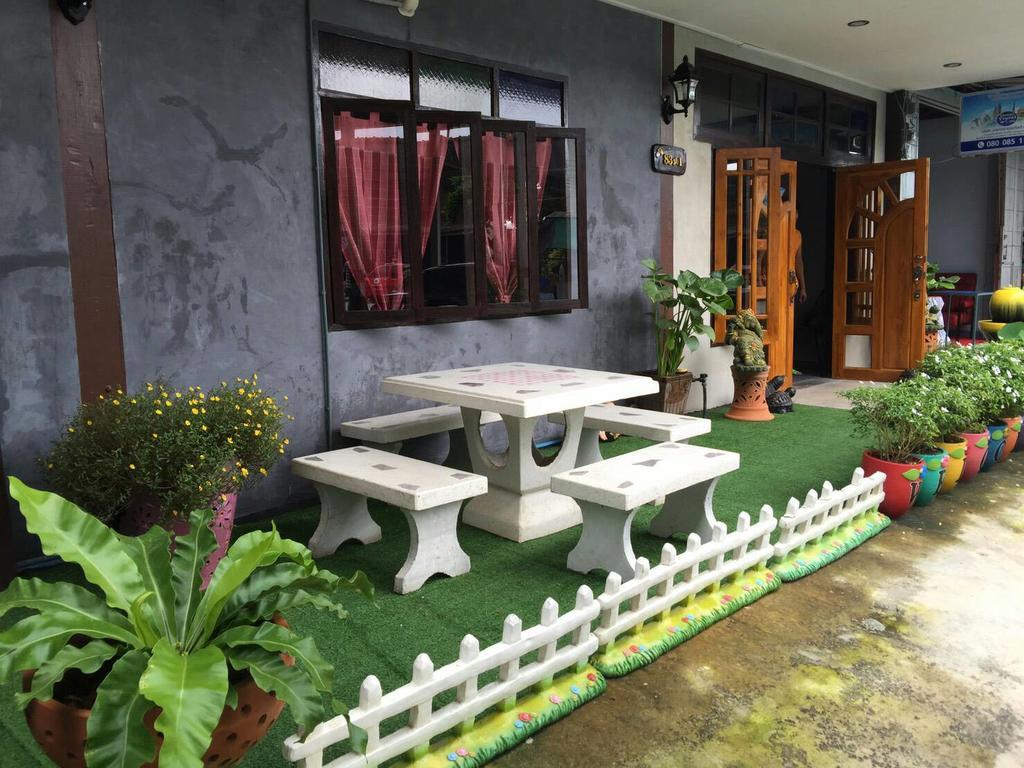 Sawang Guesthouse Ban Sawang Yai Екстериор снимка